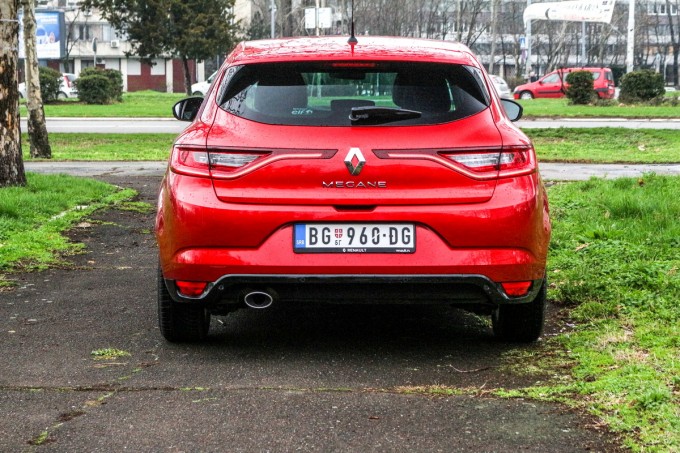 Auto magazin srbija renault megane 4 1.5 dci 110 2016 test review