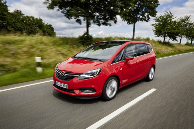 Auto magazin srbija Opel Zafira promocija preview 2016