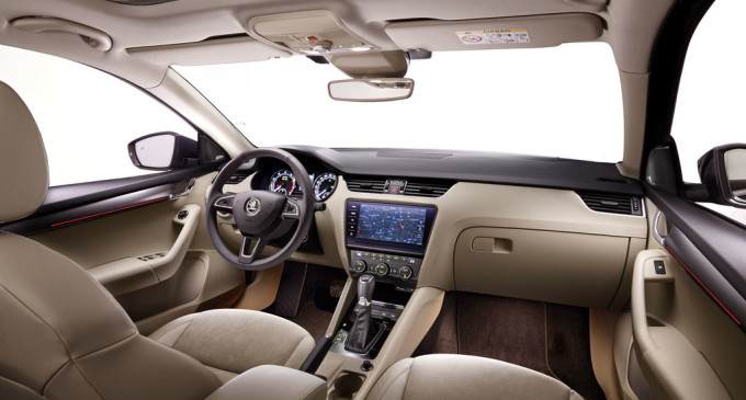 Škoda Octavia donosi luksuzne detalje u kabini