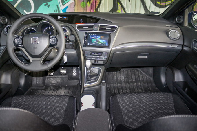 Auto magazin Honda Civic PE 1,8 Sport review test 2016