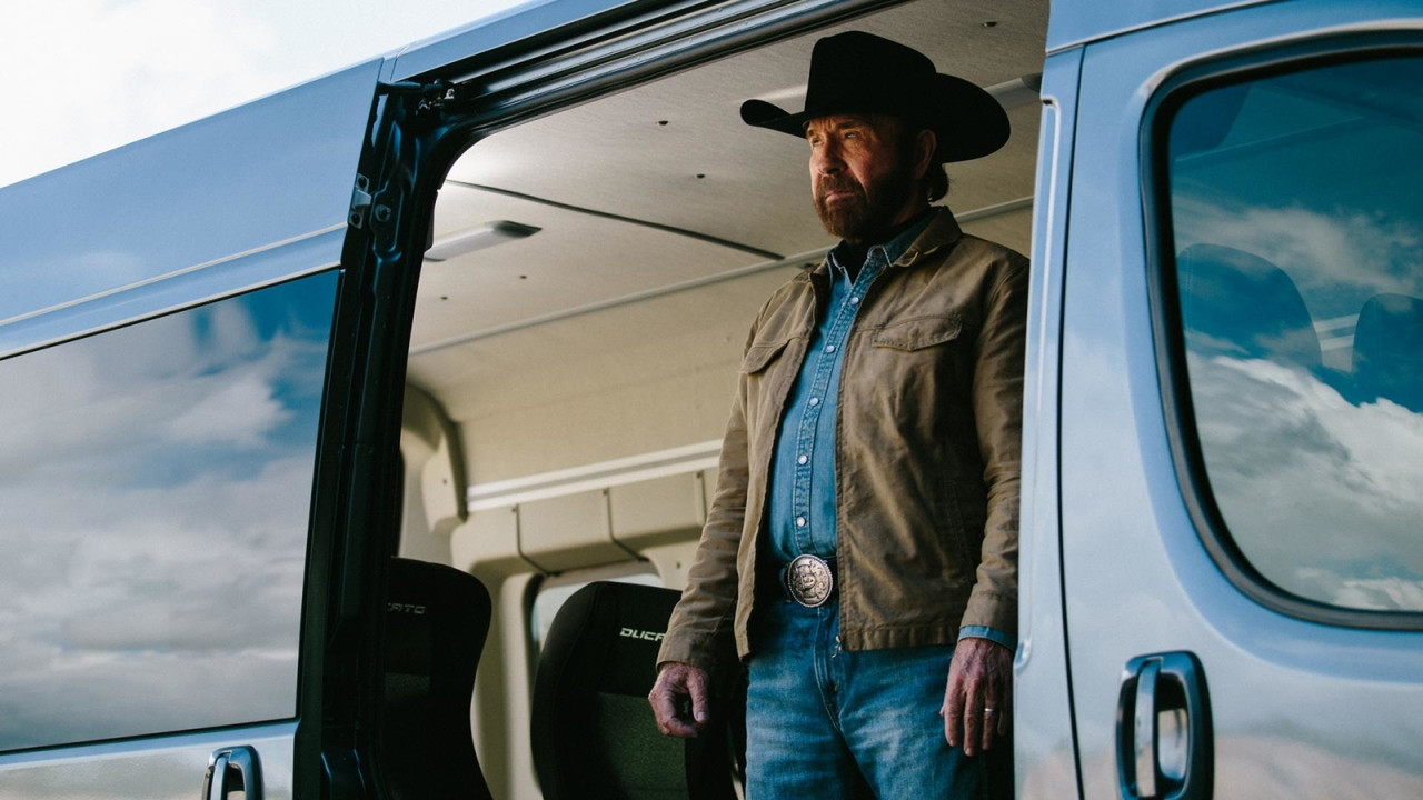 auto magazin srbija čak noris chuck norris fiat professional