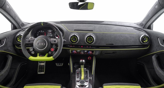 Tjuner Neidfaktor Audi RS3 oplemenio bojom i alkantarom