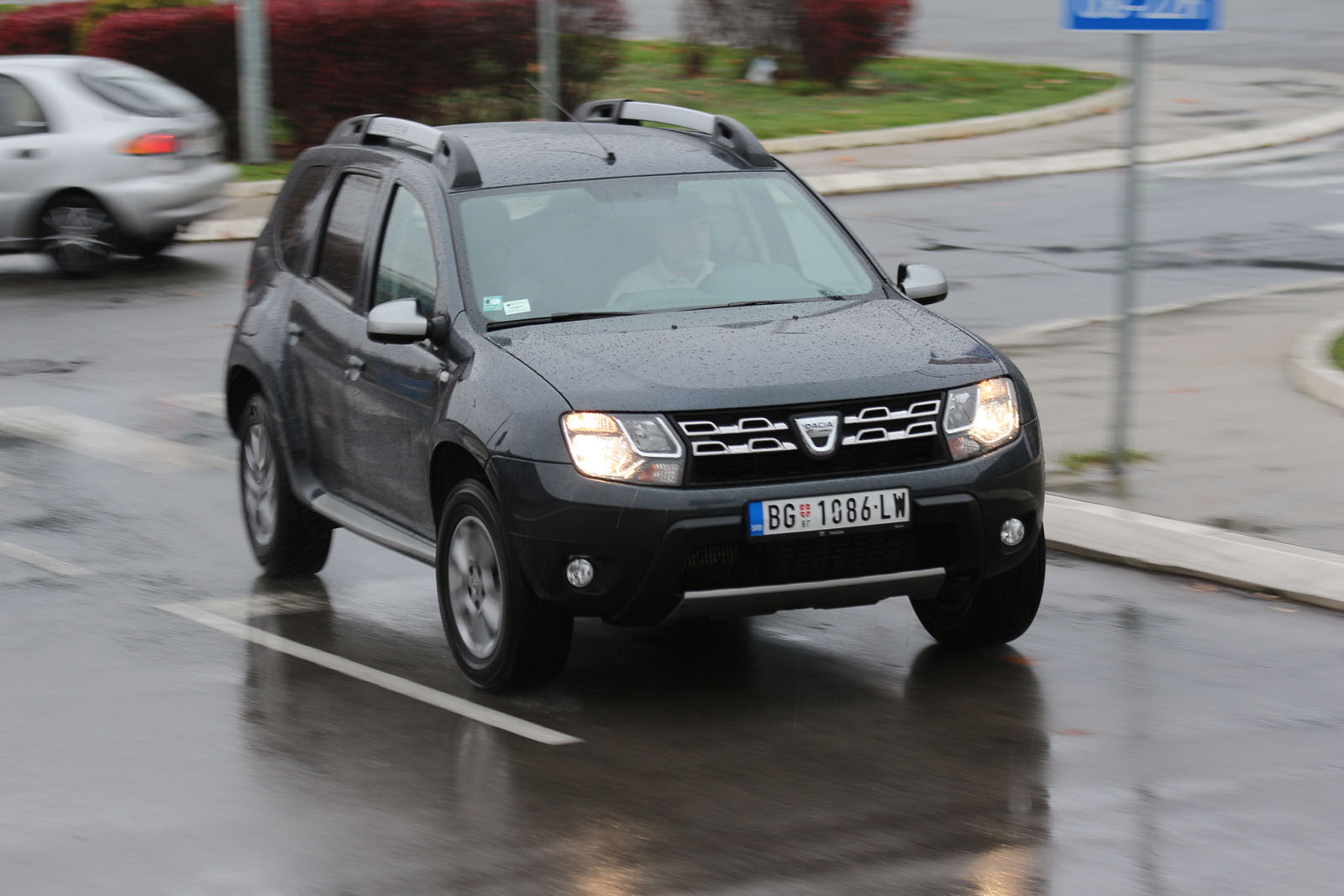 auto magazin srbija test dacia duster 1.5 dCi EDC automatik