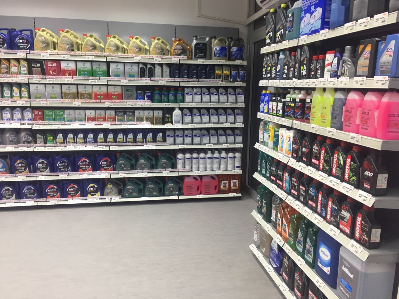 KIT Commerce otvorio radnje u Somboru i Novom Pazaru Auto magazin Info