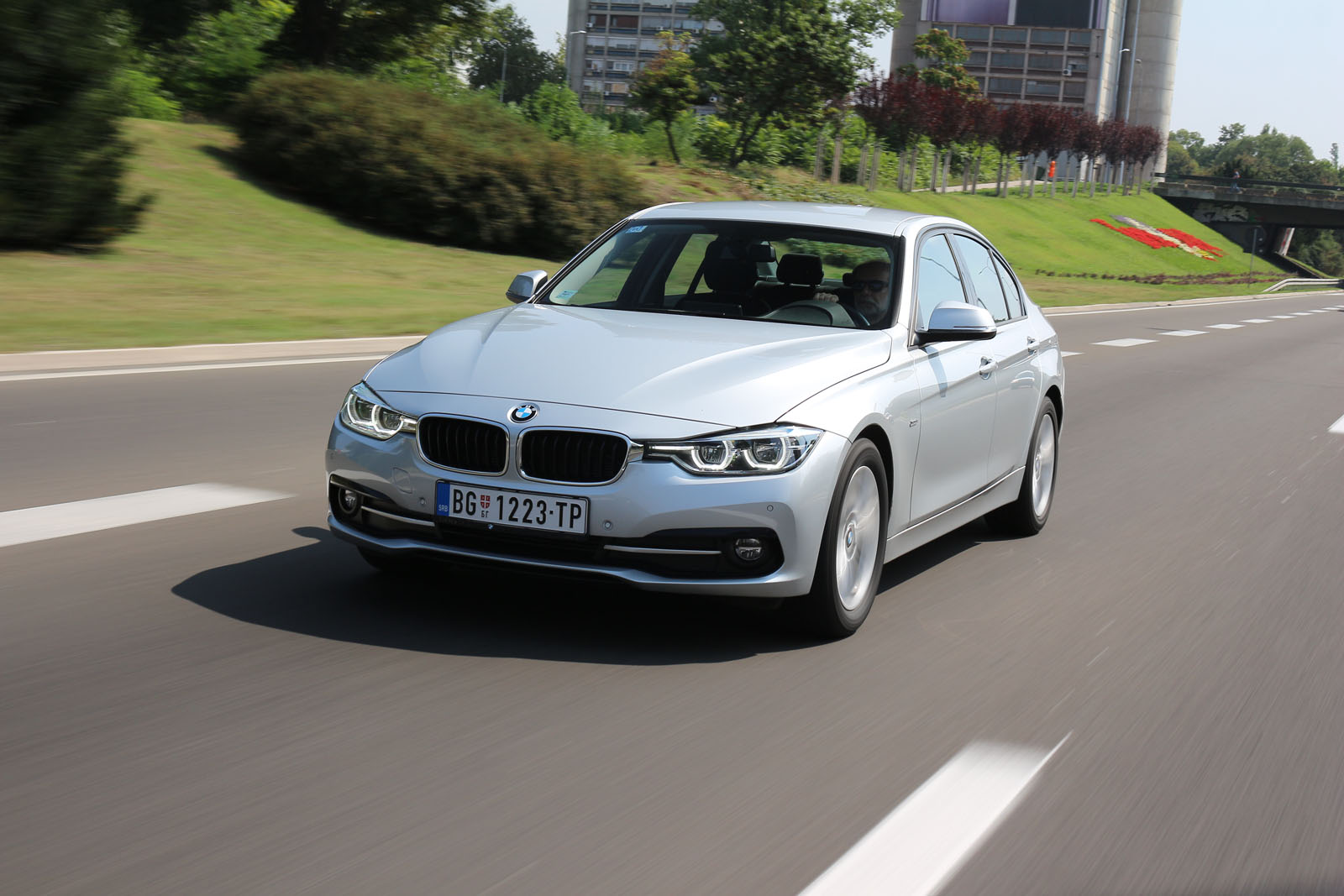 auto magazin srbija test bmw 318d