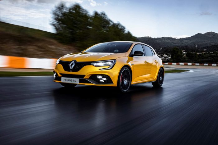 auto-magazin-srbija-2019-renault-megane-rs-trophy