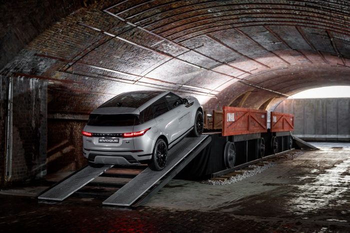 auto-magazin-srbija-2020-range-rover-evoque-ii