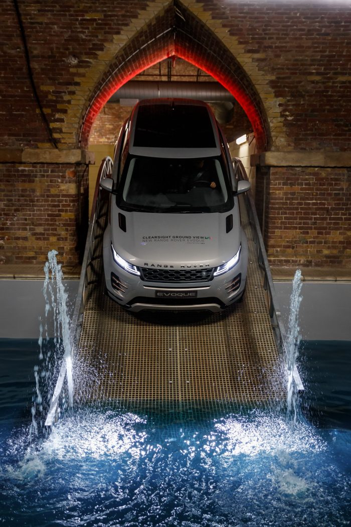 auto-magazin-srbija-2020-range-rover-evoque-ii