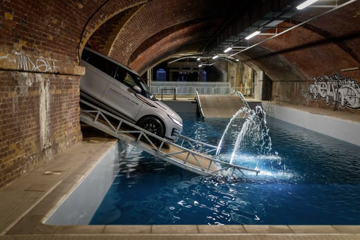 auto-magazin-srbija-2020-range-rover-evoque-ii