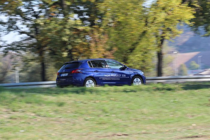 Auto magazin Srbija Test Peugeot 308 1,2 Active