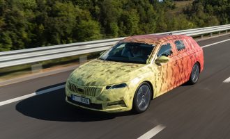 Zagrevanje pred otkrivanje: nova Škoda Octavia