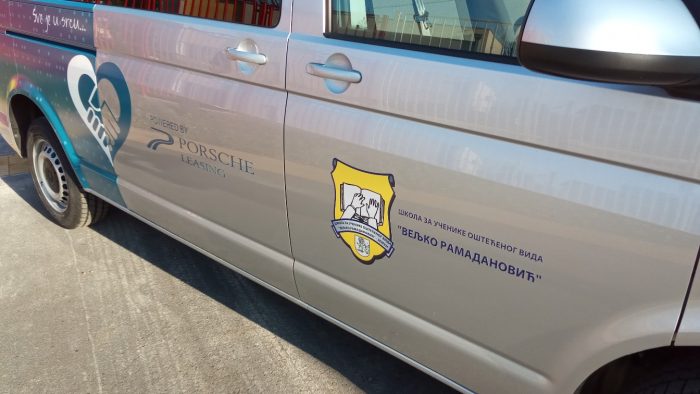 auto magazin srbija volkswagen transporter donacija škola veljko ramadanović zemun