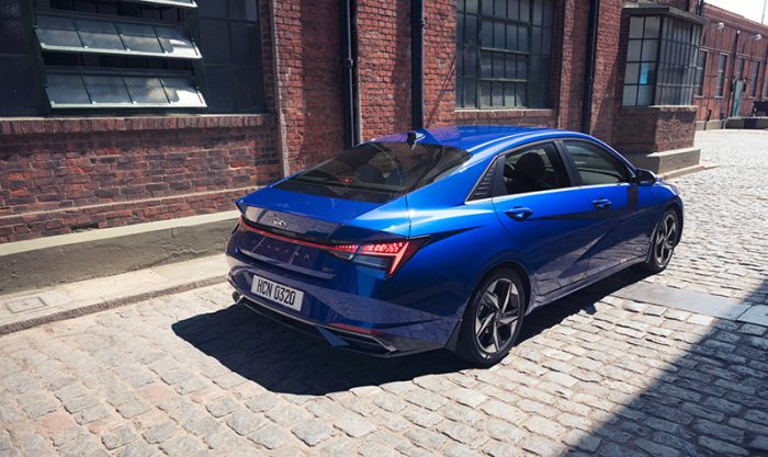 Auto-magazin-Srbija-2021-Hyundai-Elantra