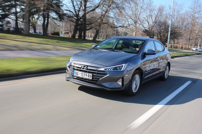 Auto magazin Srbija test Hyundai Elantra 1.6