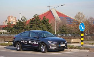 Hyundai Elantra na testu Auto magazina