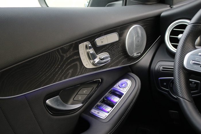 Auto magazin Srbija Test Mercedes-Benz GLC 220 d 4MATIC