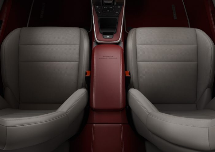 porsche-exclusive-two-tone-leather-interior