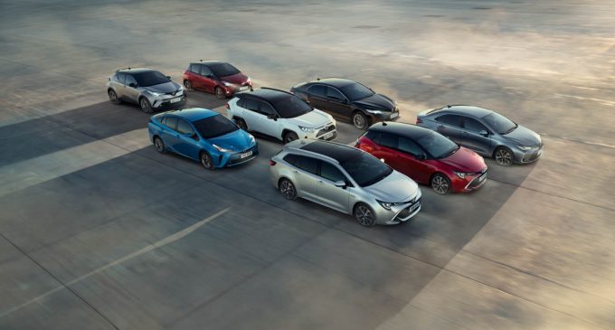 Toyota do sada prodala 15 miliona hibrida