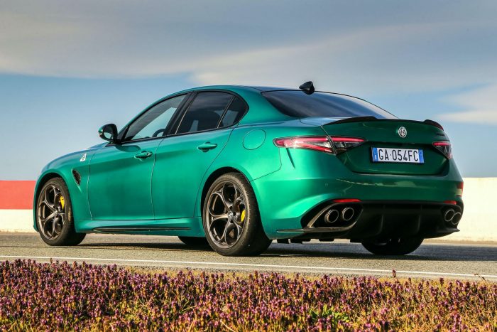 Auto-magazin-Srbija-Alfa-Romeo-Giulia-Quadrifoglio-and-Stelvio-Quadrifoglio