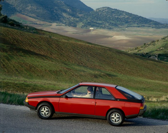 Auto magazin Srbija Renault Fuego