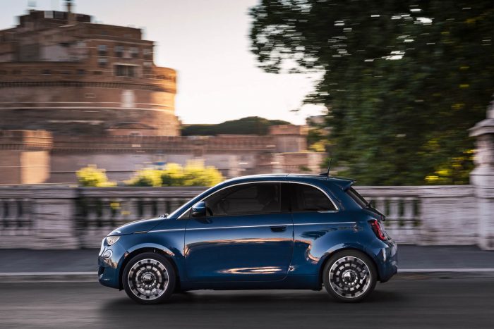 Auto magazin Srbija Fiat 500 la Prima