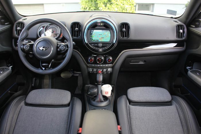 Auto magazin Srbija Test Mini Countryman Cooper S All4