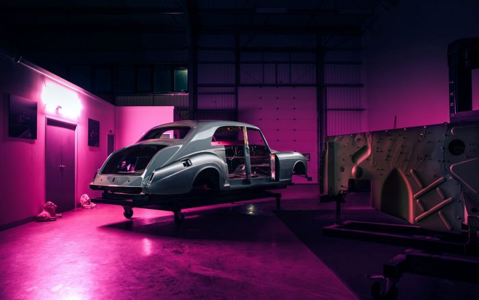 Auto-magazin-Srbija-Rolls-Royce-Phantom-V-electrified-by-Lunaz