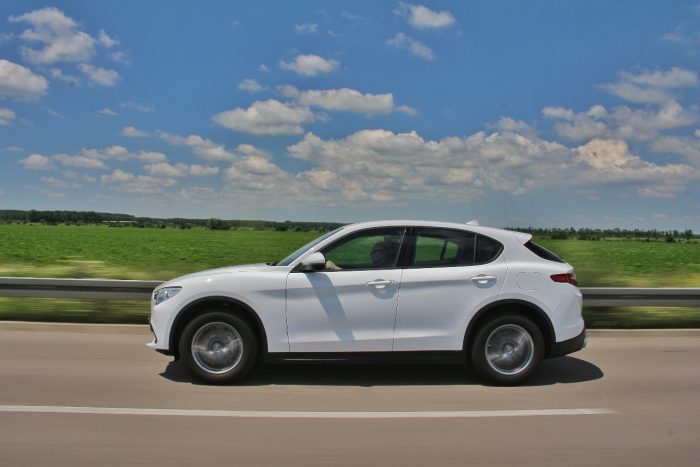 alfa romeo stelvio