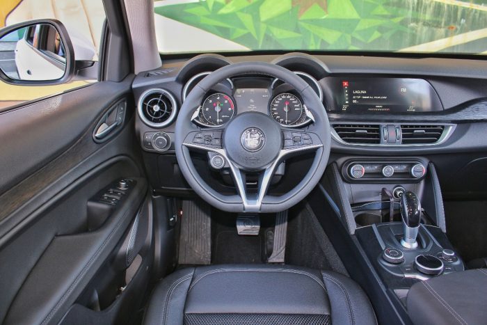 alfa romeo stelvio