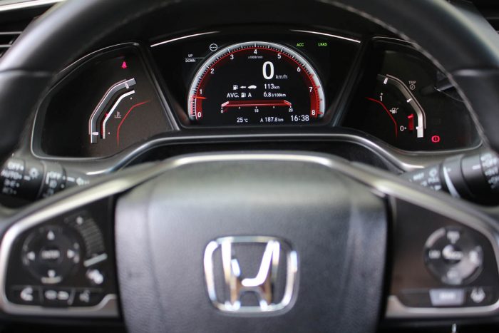 Auto magazin Srbija Test Honda Civic 1.5 Turbo Sport