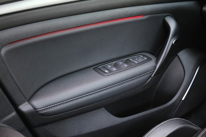 Auto magazin Test Renault Mégane GrandCoupé