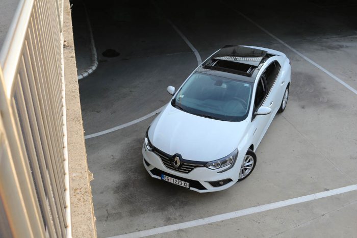 Auto magazin Test Renault Mégane GrandCoupé