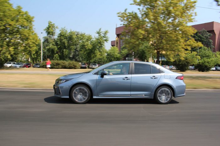 Auto magazin Srbija Test Toyota Corolla 1,6 Valvematic Sol