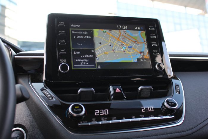 Auto magazin Srbija Test Toyota Corolla 1,6 Valvematic Sol