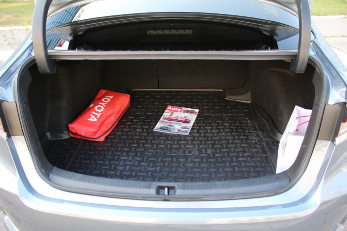 Auto magazin Srbija Test Toyota Corolla 1,6 Valvematic Sol