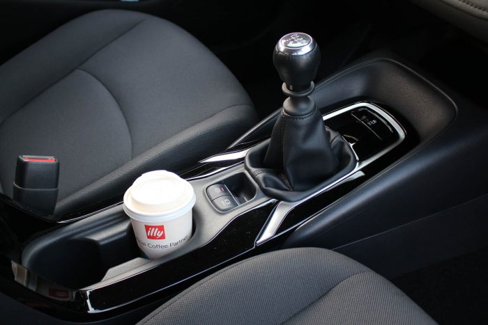 Auto magazin Srbija Test Toyota Corolla 1,6 Valvematic Sol