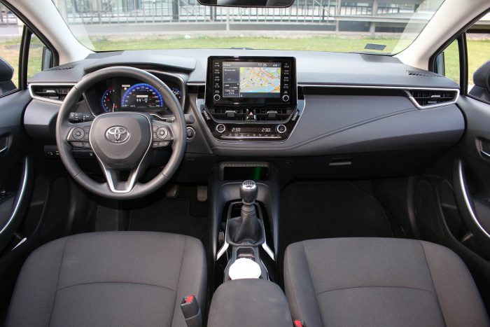 Auto magazin Srbija Test Toyota Corolla 1,6 Valvematic Sol
