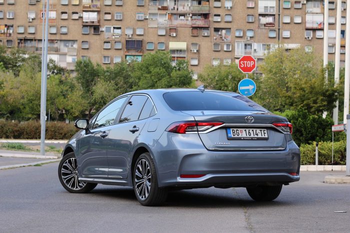 Auto magazin Srbija Test Toyota Corolla 1,6 Valvematic Sol