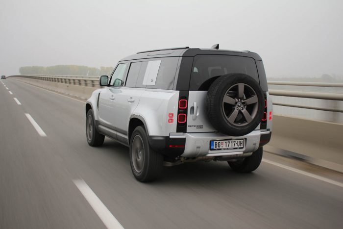 Auto magazin Srbija Test Land Rover Defender