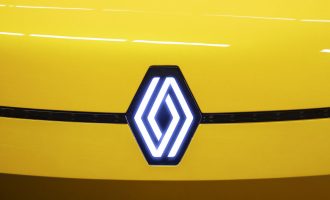 I Renault predstavio novi logotip