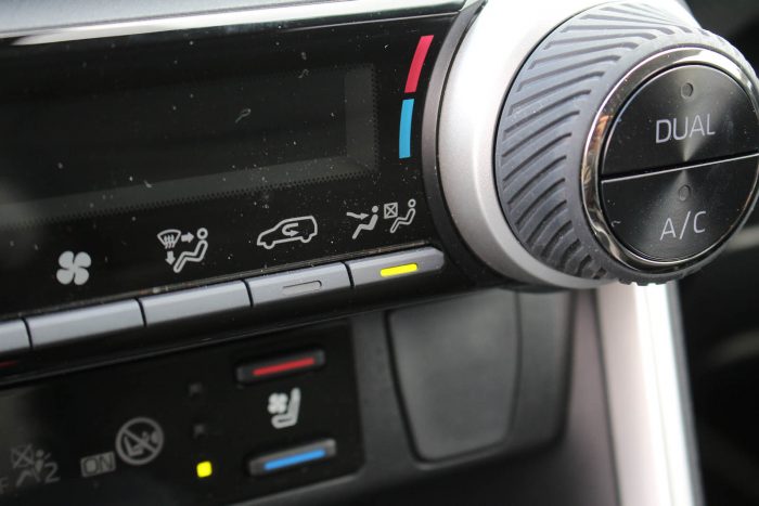 Test Toyota RAV4 Hybrid AWD-i