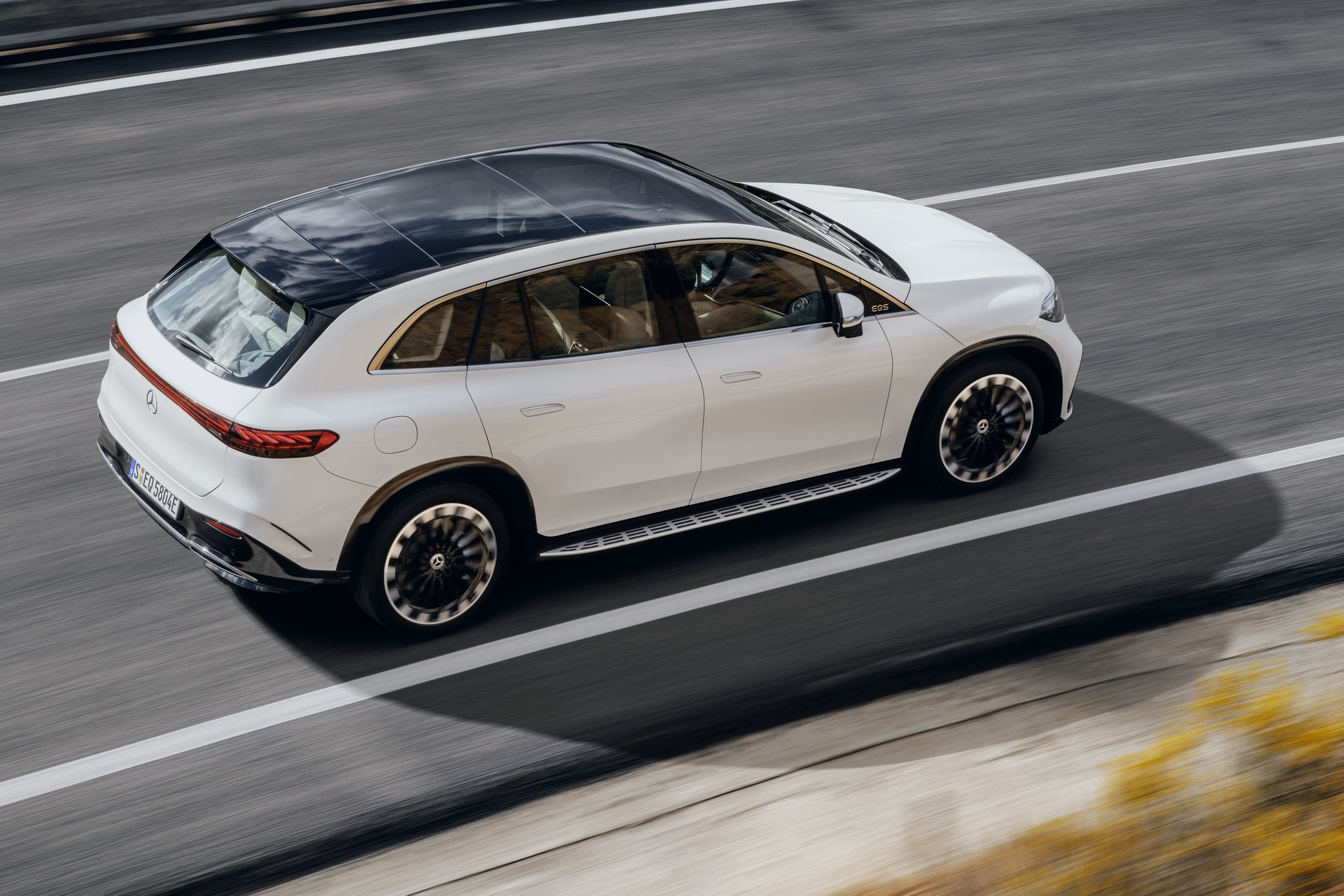 Mercedes-Benz EQS SUV stiže kao konkurent BMW-u iX - Auto magazin Svet