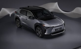 Električna Toyota bZ4X spremna za Evropu!