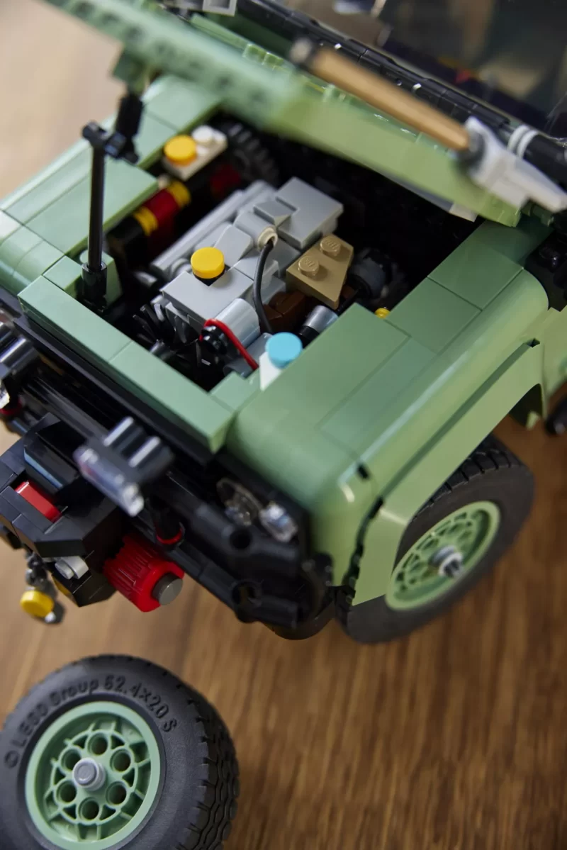 Lego-Land-Rover-Classic-Defender-90