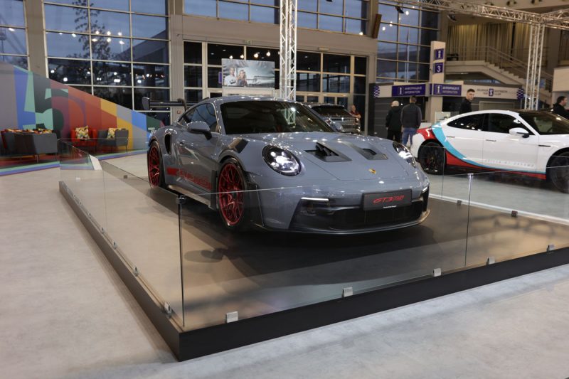 Porsche-Autoshow in Belgrad 2023.