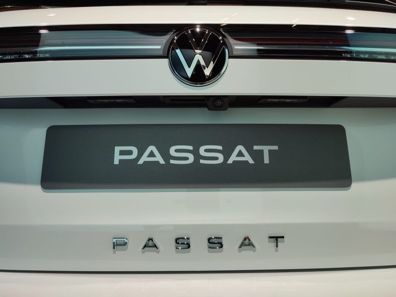 VW Passat B9