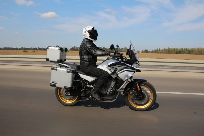 Test CF Moto 800 MT Explore Edition