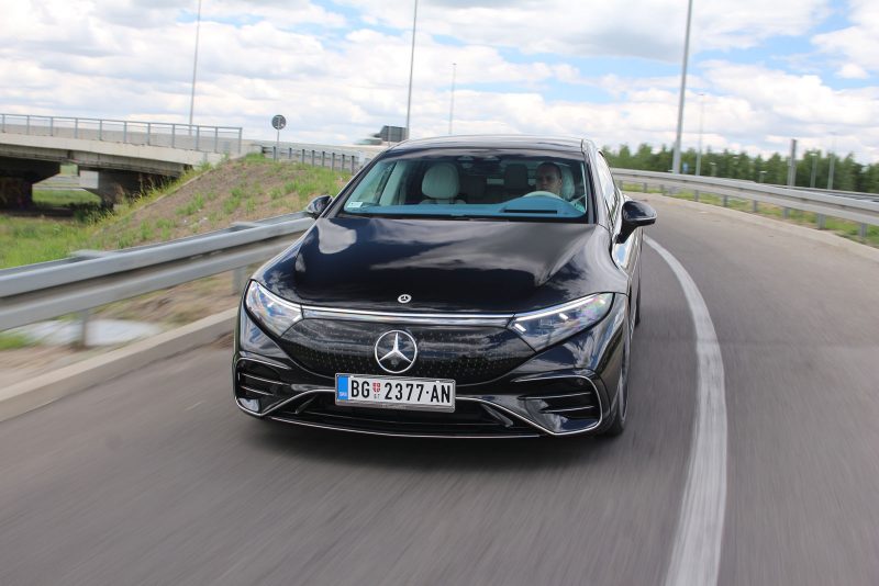 Test Mercedes-Benz EQS 580