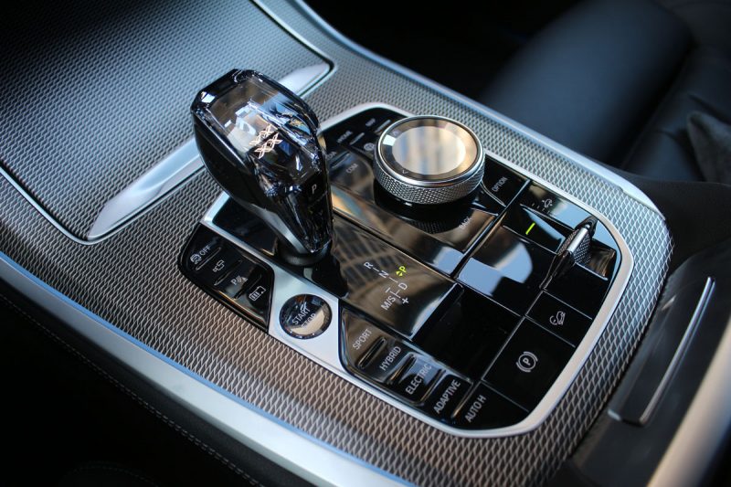 TEST BMW X5 xDrive 45e