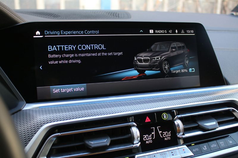 TEST BMW X5 xDrive 45e